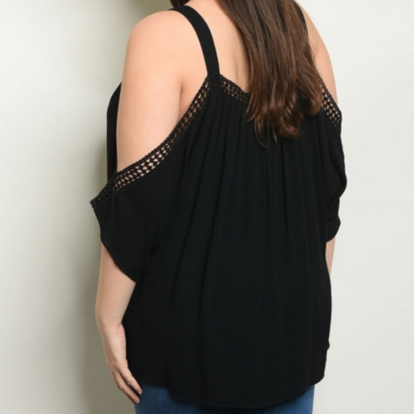 TOP Plus Size Casual Black Top - Picture 2 of 2